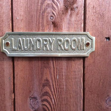 Tremeer Cottage Upper Beeding エクステリア 写真