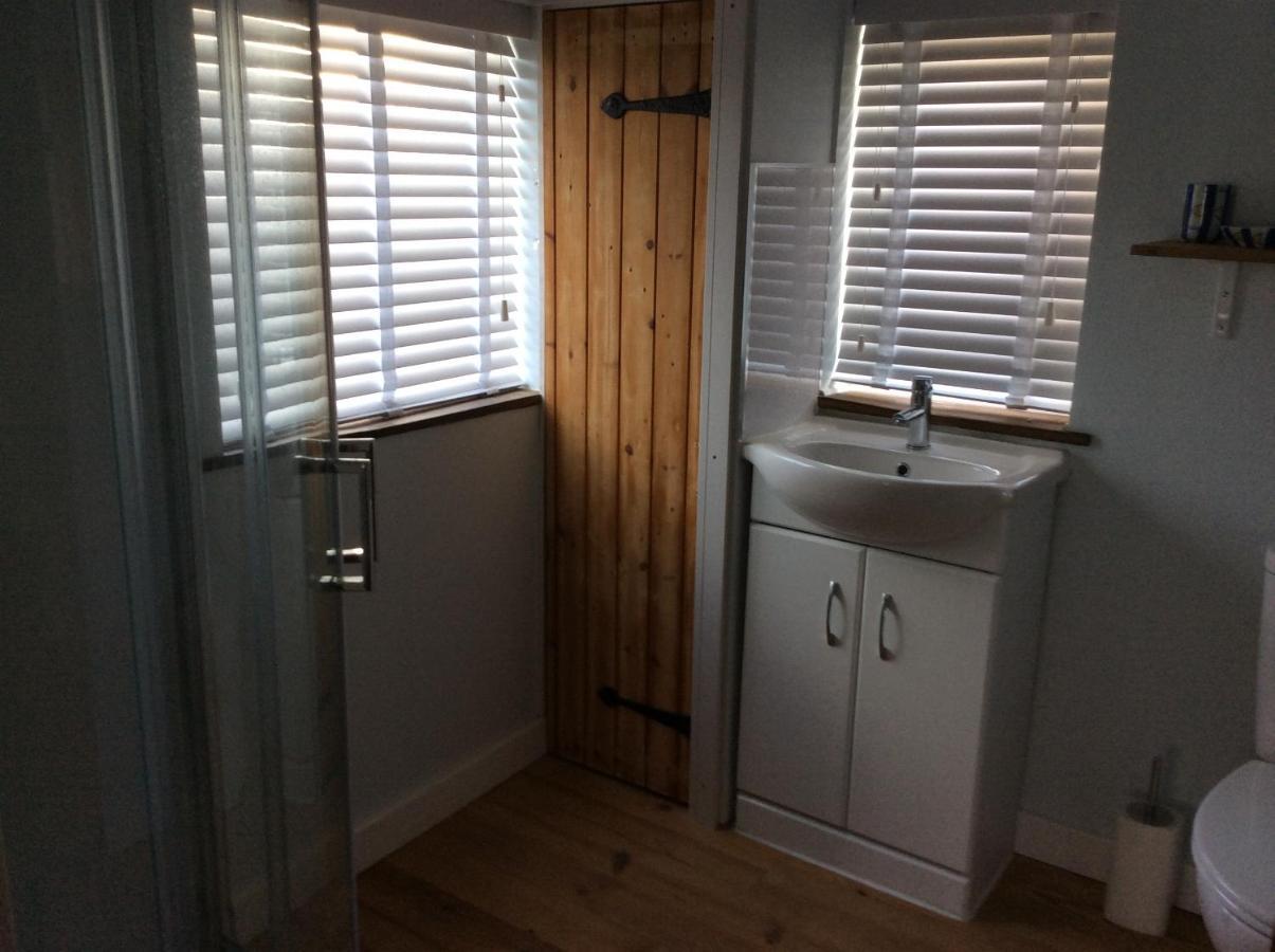 Tremeer Cottage Upper Beeding エクステリア 写真