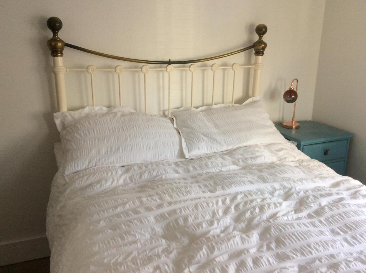 Tremeer Cottage Upper Beeding エクステリア 写真